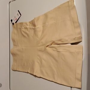 Shaper shorts, shape ware, spanks